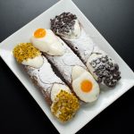 Cannoli_siciliani_(7472226896)